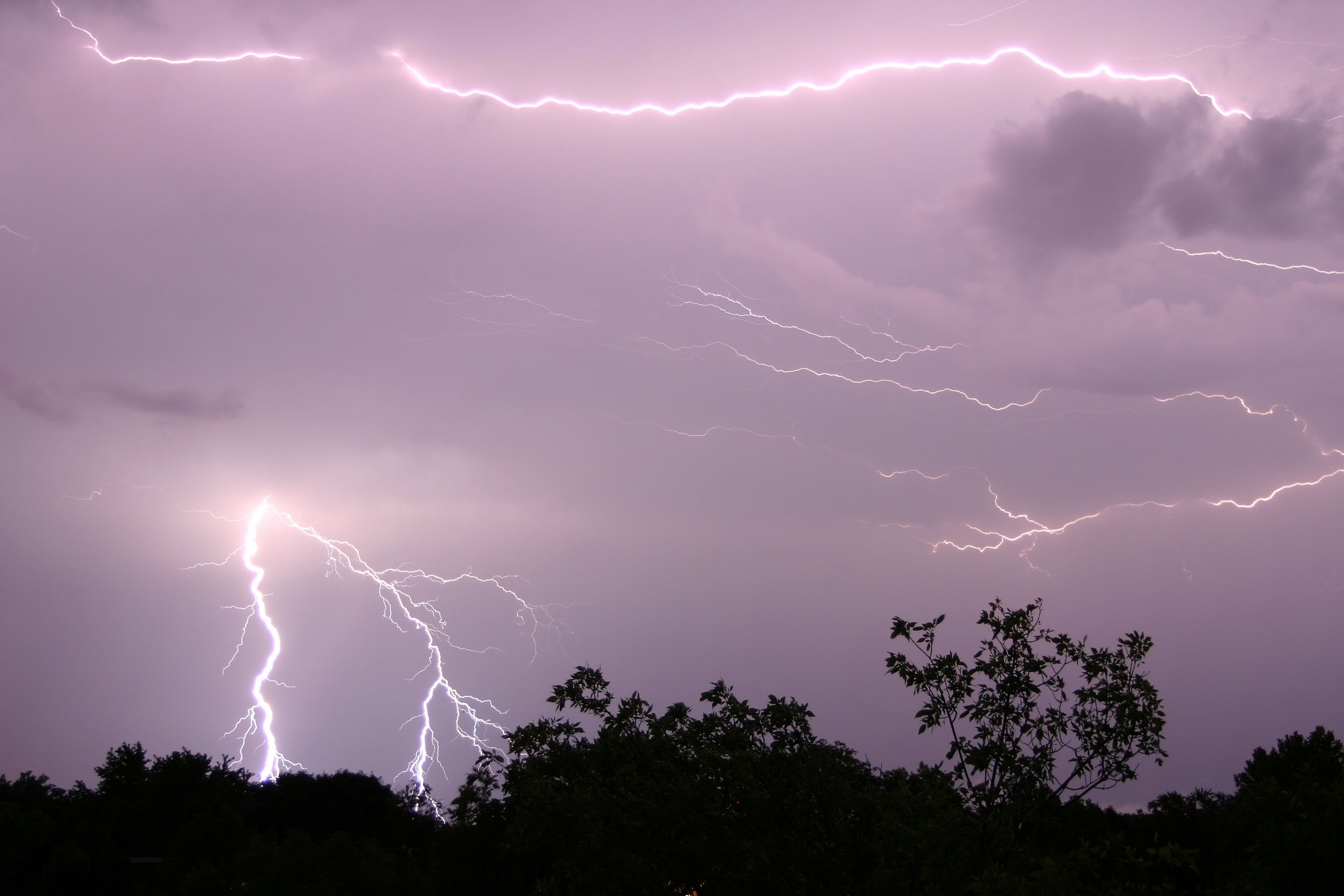 A Thunderstorm in Mentone – a Poem for my Father